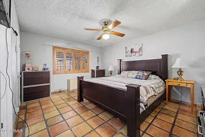 3602 N 64th Drive, Phoenix, AZ 85033 - Photo 11