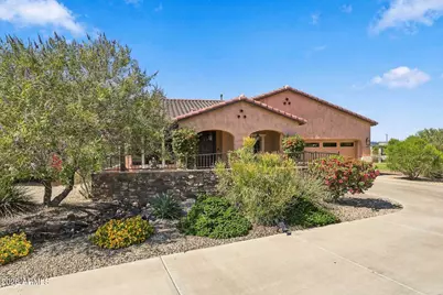 17966 W Ashurst Drive, Goodyear, AZ 85338 - Photo 5