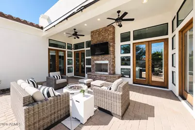 2438 S Peacock Place, Chandler, AZ 85286 - Photo 5