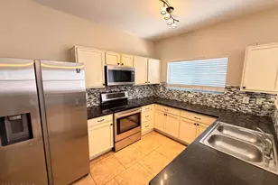9424 W Eaton Rd, Phoenix, AZ 85037 - Photo 9