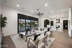 2758 E Locust Dr, Chandler, AZ 85286 - Photo 9