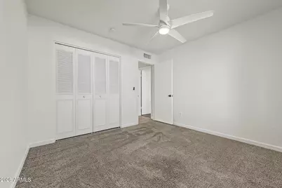 19236 N 22nd Lane, Phoenix, AZ 85027 - Photo 23