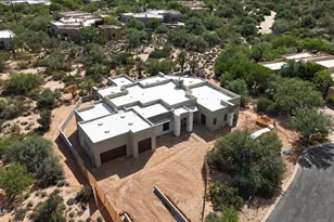 8300 E Dixileta Dr, Scottsdale, AZ 85266 - Photo 1