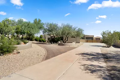 36707 N 16th Street, Phoenix, AZ 85086 - Photo 11