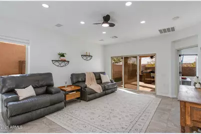 8242 S Hidden Trail Court, Gold Canyon, AZ 85118 - Photo 7