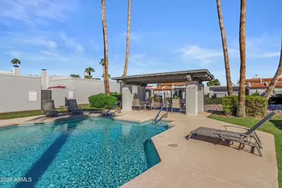 822 E Fern Drive S, Phoenix, AZ 85014 - Photo 19
