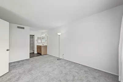 5626 S Captain Kidd Court S #D, Tempe, AZ 85283 - Photo 9