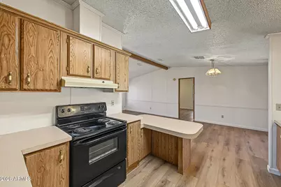 8601 N 103rd Avenue #101, Peoria, AZ 85345 - Photo 13