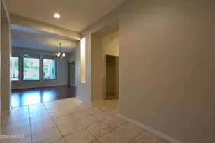 462 W Carob Dr, Chandler, AZ 85248 - Photo 15