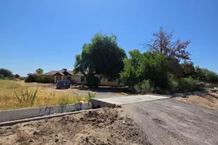 7831 N 185th Ave, Waddell, AZ 85355 - Photo 3