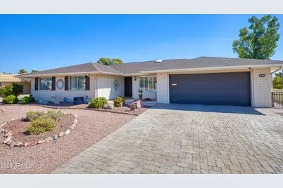 9321 W Briarwood Circle, Sun City, AZ 85351 - Photo 3