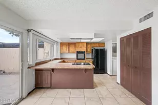 3330 S Elm St, Tempe, AZ 85282 - Photo 9