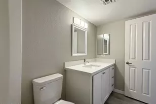 200 E Southern Ave, Tempe, AZ 85282 - Photo 17