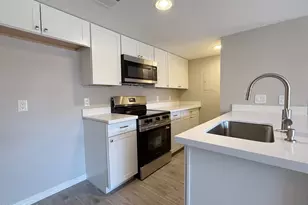 200 E Southern Ave, Tempe, AZ 85282 - Photo 9
