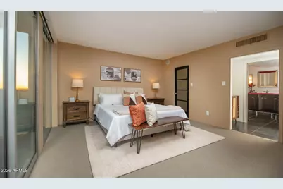 2323 N Central Avenue #1401, Phoenix, AZ 85004 - Photo 11