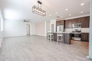 14426 W Cottontail Ln, Surprise, AZ 85387 - Photo 9