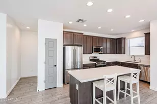 14426 W Cottontail Ln, Surprise, AZ 85387 - Photo 5
