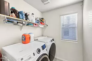 8835 W Fleetwood Ln, Glendale, AZ 85305 - Photo 23