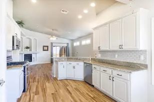 1856 E Birch St, Casa Grande, AZ 85122 - Photo 11