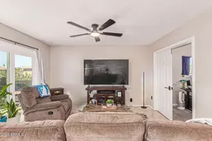 286 W Palomino Dr, Chandler, AZ 85225 - Photo 3