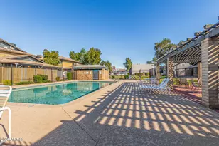 286 W Palomino Dr, Chandler, AZ 85225 - Photo 27