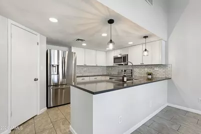 743 N Valencia Place, Chandler, AZ 85226 - Photo 9