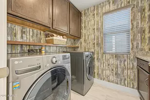 8313 E Impala Ave, Mesa, AZ 85209 - Photo 33