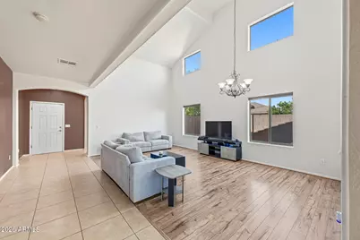 1093 S 220th Drive, Buckeye, AZ 85326 - Photo 7