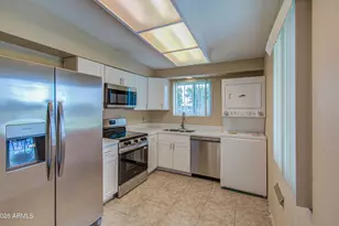 10752 W Peoria Ave, Sun City, AZ 85351 - Photo 7
