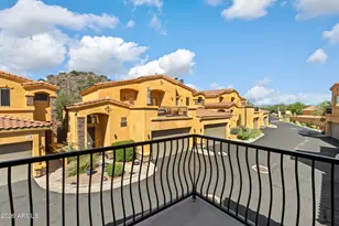 19226 N Cave Creek Rd, Phoenix, AZ 85024 - Photo 21