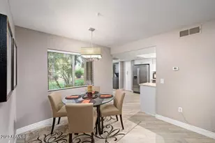 9736 N 95th St, Scottsdale, AZ 85258 - Photo 7
