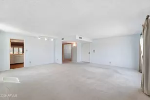 4261 E Yawepe St, Phoenix, AZ 85044 - Photo 7