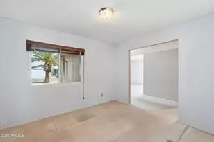 4261 E Yawepe St, Phoenix, AZ 85044 - Photo 27