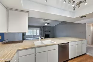 4261 E Yawepe St, Phoenix, AZ 85044 - Photo 17