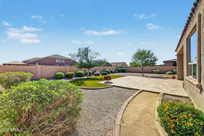 9267 W Denton Lane, Glendale, AZ 85305 - Photo 35