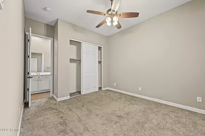 9267 W Denton Lane, Glendale, AZ 85305 - Photo 23