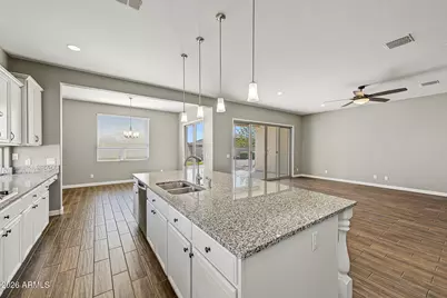 9267 W Denton Lane, Glendale, AZ 85305 - Photo 15