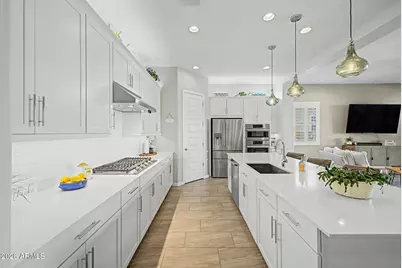 24644 N 174th Lane, Surprise, AZ 85387 - Photo 5