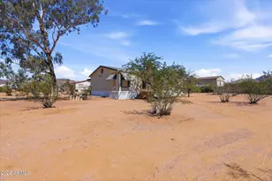 2582 W Smoketree St, Apache Junction, AZ 85120 - Photo 27