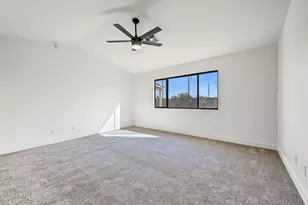 3061 W Country Club Terrace, Phoenix, AZ 85027 - Photo 17