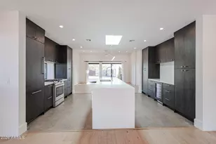 1111 E Fillmore St, Phoenix, AZ 85006 - Photo 7