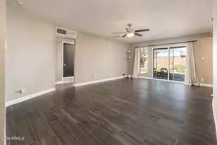 2344 W Mitchell Dr, Phoenix, AZ 85015 - Photo 5