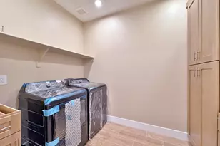 1568 N Himosa Dr, Casa Grande, AZ 85122 - Photo 5