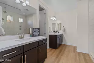 609 E Pasaro Dr, Phoenix, AZ 85085 - Photo 15