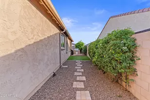 609 E Pasaro Dr, Phoenix, AZ 85085 - Photo 27