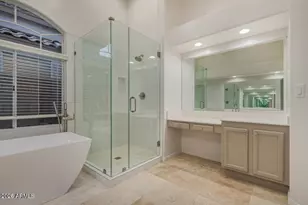 8938 E Captain Dreyfus Ave, Scottsdale, AZ 85260 - Photo 15
