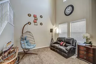 2015 W Davis Rd, Phoenix, AZ 85023 - Photo 11