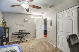 2015 W Davis Rd, Phoenix, AZ 85023 - Photo 31