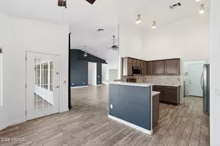 14860 N 88th Ln, Peoria, AZ 85381 - Photo 9