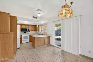 2002 W Summit Pl, Chandler, AZ 85224 - Photo 13